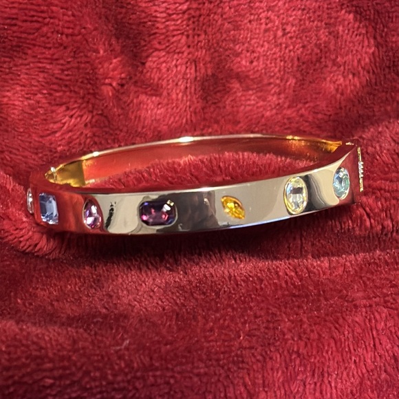 Enamel gold tone Multi set in stones embellished  hindge Bangle Bracelet - Picture 7 of 13
